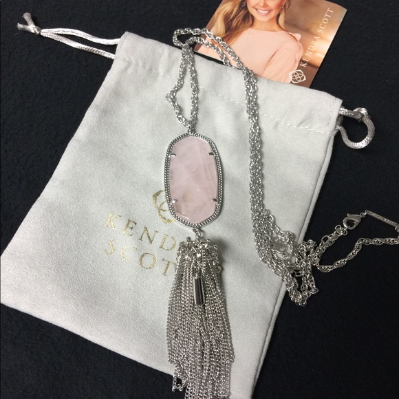 Kendra Scott Rose Quartz Rayne Necklace New - Picture 3 of 6